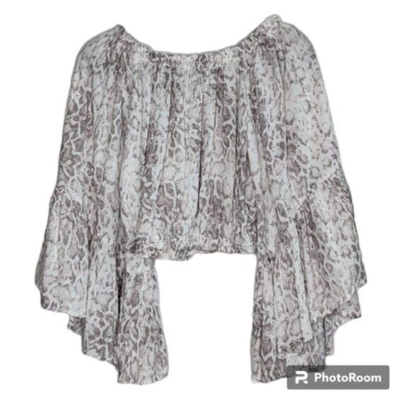 Olivaceous Snakeskin Print Top Wide Flowy Flare Sleeves Boho Sz Small - Picture 3 of 3